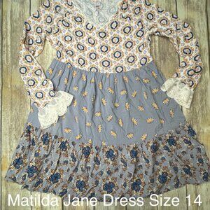 Matilda Jane 3 Tier Dress with lace sleeves size 14